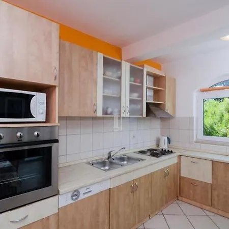 Plavac Mali- Three Bedroom With Terrace And Sea View
