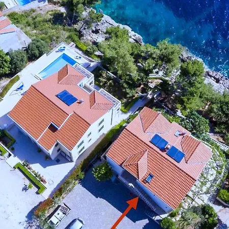 Plavac Mali- Three Bedroom With Terrace And Sea View